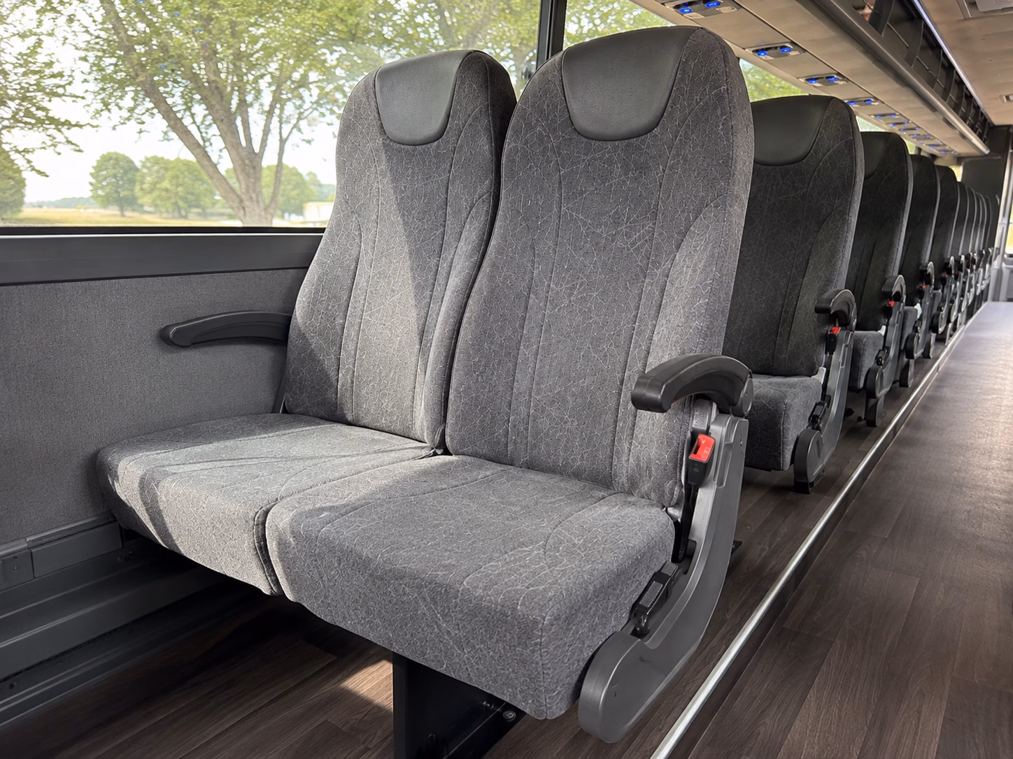 coordinating hotel shuttle loops from novi to your commerce venue