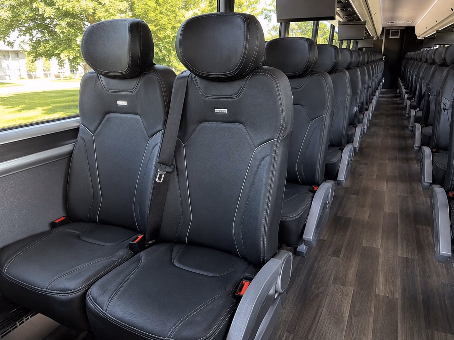 little caesars arena and comerica park bus rentals from commerce